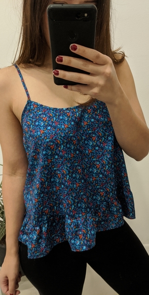 F21 Flowy Floral Print Cami w/Ruffled Hem - Picture 2 of 6